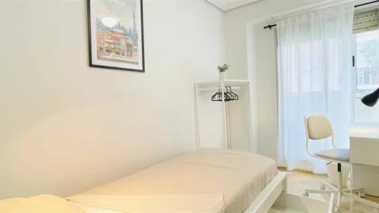 Rooms in la Punta - photo 2