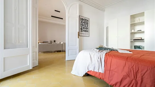 Rooms in Barcelona Sarrià-St. Gervasi - photo 8
