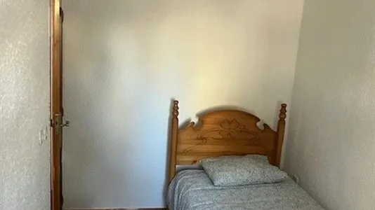 Rooms in Madrid San Blas - photo 7