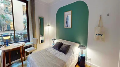 Room for rent in Paris 8ème arrondissement, Paris