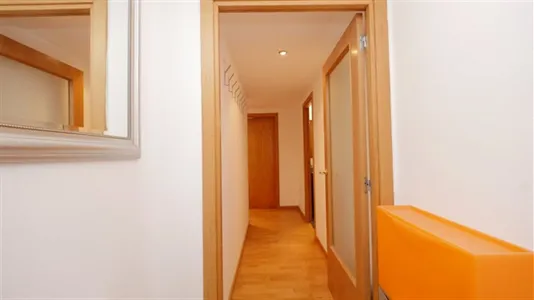 Rooms in Barcelona Ciutat Vella - photo 10