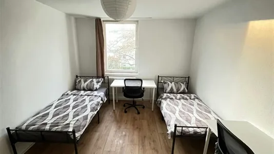 Rooms in Berlin Tempelhof-Schöneberg - photo 1