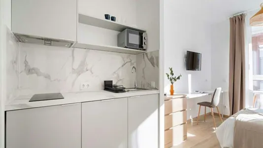 Rooms in Madrid Fuencarral-El Pardo - photo 9