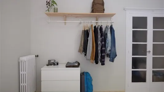 Rooms in Barcelona Eixample - photo 4