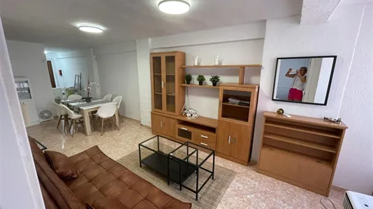 Apartments in Málaga - photo 2