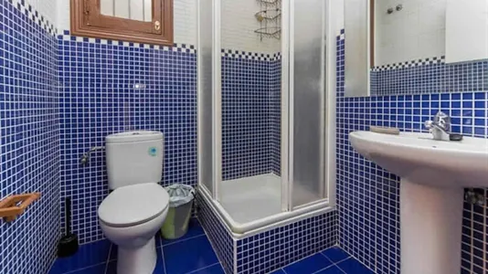 Rooms in Madrid Centro - photo 7