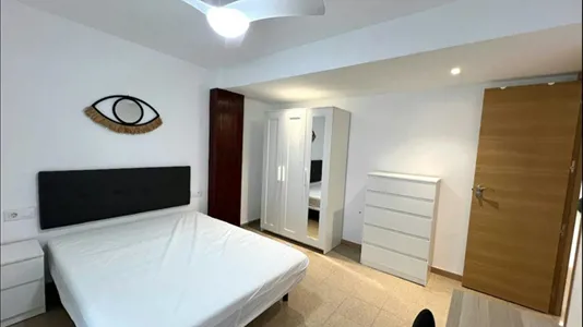 Rooms in Tavernes Blanques - photo 2