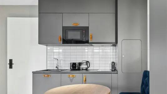 Apartments in Berlin Lichtenberg - photo 4