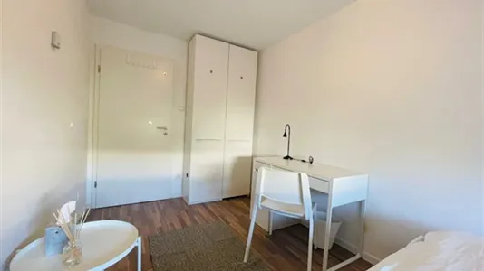 Rooms in Munich Thalkirchen-Obersendling-Forstenried-Fürstenried-Solln - photo 2
