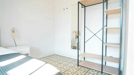 Rooms in Barcelona Eixample - photo 4