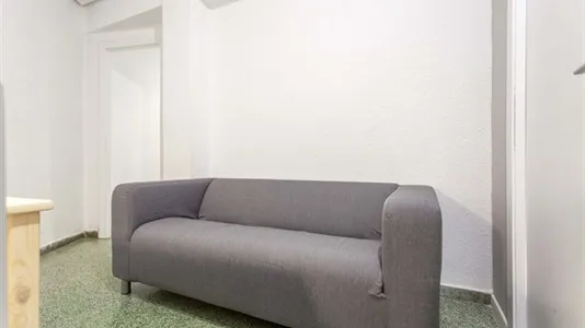 Rooms in Valencia Algirós - photo 4