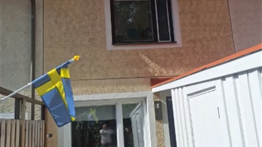 Houses in Huddinge - photo 13