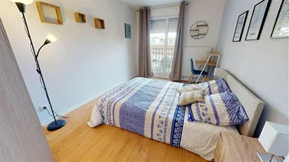 Room for rent in Saint-Étienne, Auvergne-Rhône-Alpes