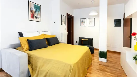 Apartments in Milano Zona 5 - Vigentino, Chiaravalle, Gratosoglio - photo 2