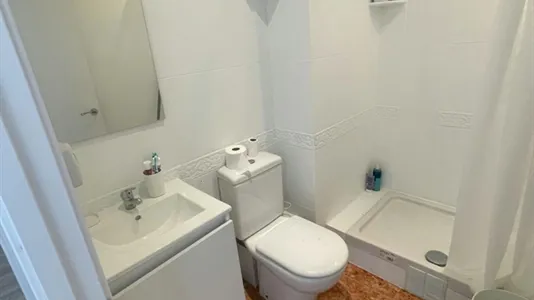 Rooms in Barcelona Sant Martí - photo 7