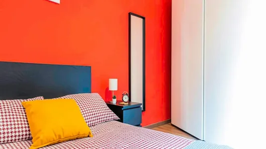 Rooms in Milano Zona 2 - Stazione Centrale, Gorla, Turro, Greco, Crescenzago - photo 2