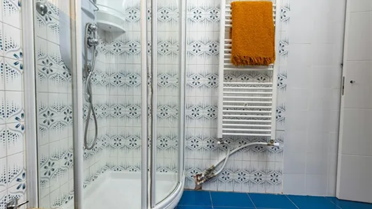 Rooms in Madrid Chamberí - photo 9