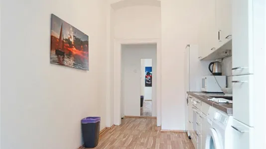 Rooms in Wien Ottakring - photo 8