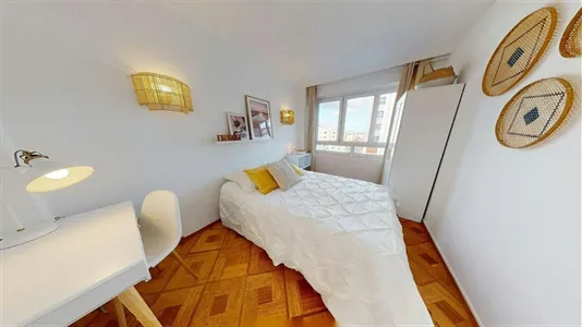 Rooms in Lyon - photo 2