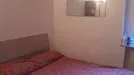 Room for rent, Milano Zona 8 - Fiera, Gallaratese, Quarto Oggiaro, Milan, Via Francesco Caracciolo