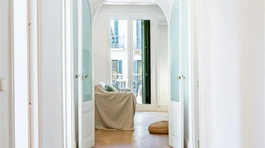 Rooms in Barcelona Eixample - photo 6