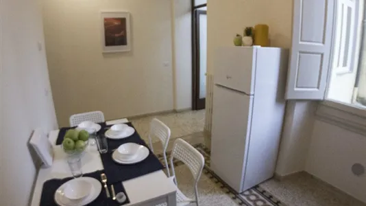 Rooms in Florence - photo 9