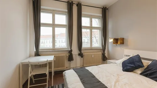 Rooms in Berlin Friedrichshain-Kreuzberg - photo 2
