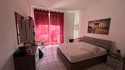 Room for rent in Paderno Dugnano, Lombardia