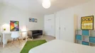 Room for rent, Lyon, Auvergne-Rhône-Alpes, &lt;span class=&quot;blurred street&quot; onclick=&quot;ProcessAdRequest(9397258)&quot;&gt;&lt;span class=&quot;hint&quot;&gt;See streetname&lt;/span&gt;[xxxxxxxxxxxxx]&lt;/span&gt;