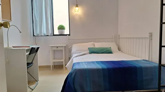 Rooms in El Fontanal - photo 9