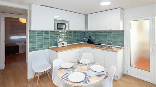 Rooms in Valencia Extramurs - photo 10