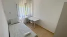 Room for rent, Madrid Carabanchel, Madrid, Plaza de Vulcano