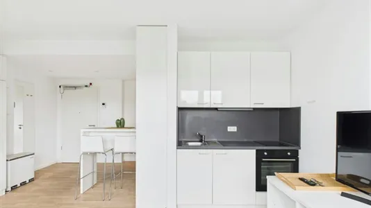 Apartments in Berlin Charlottenburg-Wilmersdorf - photo 2