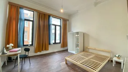 Room for rent in Brussels Schaarbeek, Brussels