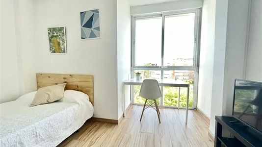 Rooms in Árbol Gordo - photo 1