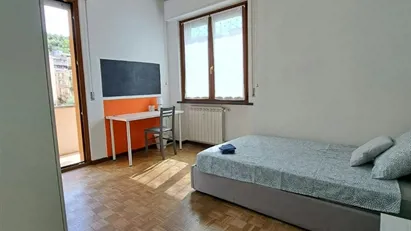 Room for rent in Genoa, Liguria