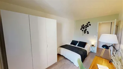 Room for rent in Nanterre, Île-de-France