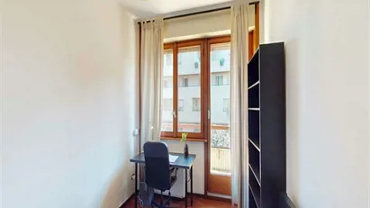 Room for rent in Milano Zona 6 - Barona, Lorenteggio, Milan