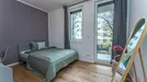 Room for rent, Berlin, &lt;span class=&quot;blurred street&quot; onclick=&quot;ProcessAdRequest(8596096)&quot;&gt;&lt;span class=&quot;hint&quot;&gt;See streetname&lt;/span&gt;[xxxxxxxxxxxxx]&lt;/span&gt;