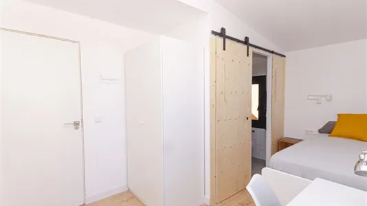 Rooms in Barcelona Gràcia - photo 10