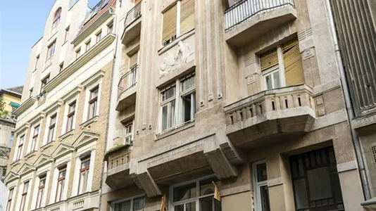Apartments in Budapest Terézváros - photo 9