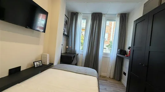 Rooms in Barcelona Sarrià-St. Gervasi - photo 2