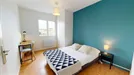 Room for rent, Lyon, Auvergne-Rhône-Alpes, &lt;span class=&quot;blurred street&quot; onclick=&quot;ProcessAdRequest(13726291)&quot;&gt;&lt;span class=&quot;hint&quot;&gt;See streetname&lt;/span&gt;[xxxxxxxxxxxxx]&lt;/span&gt;