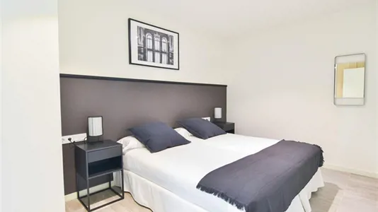 Apartments in Barcelona Ciutat Vella - photo 1