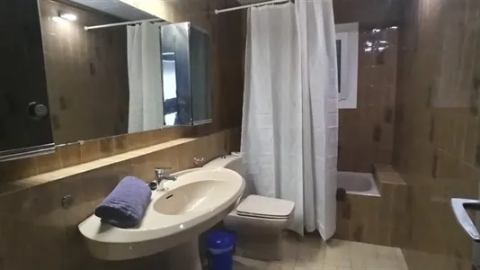 Rooms in Barcelona Eixample - photo 10