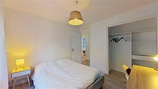 Rooms in Caen - photo 1