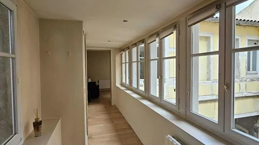 Apartments in Saint-Étienne - photo 6