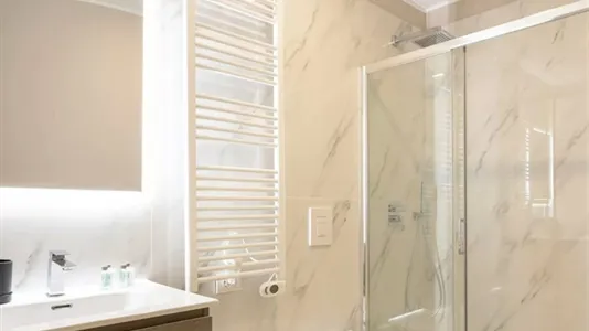 Apartments in Milano Zona 8 - Fiera, Gallaratese, Quarto Oggiaro - photo 6