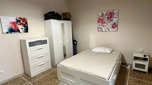 Rooms in Roma Municipio II – Parioli/Nomentano - photo 5