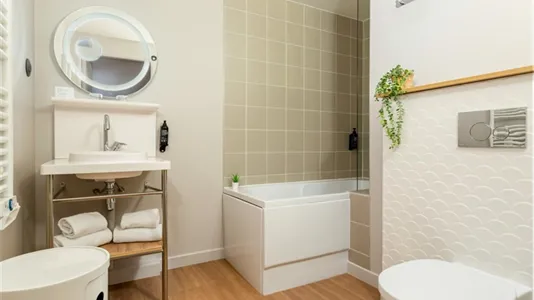 Apartments in Versailles - photo 4